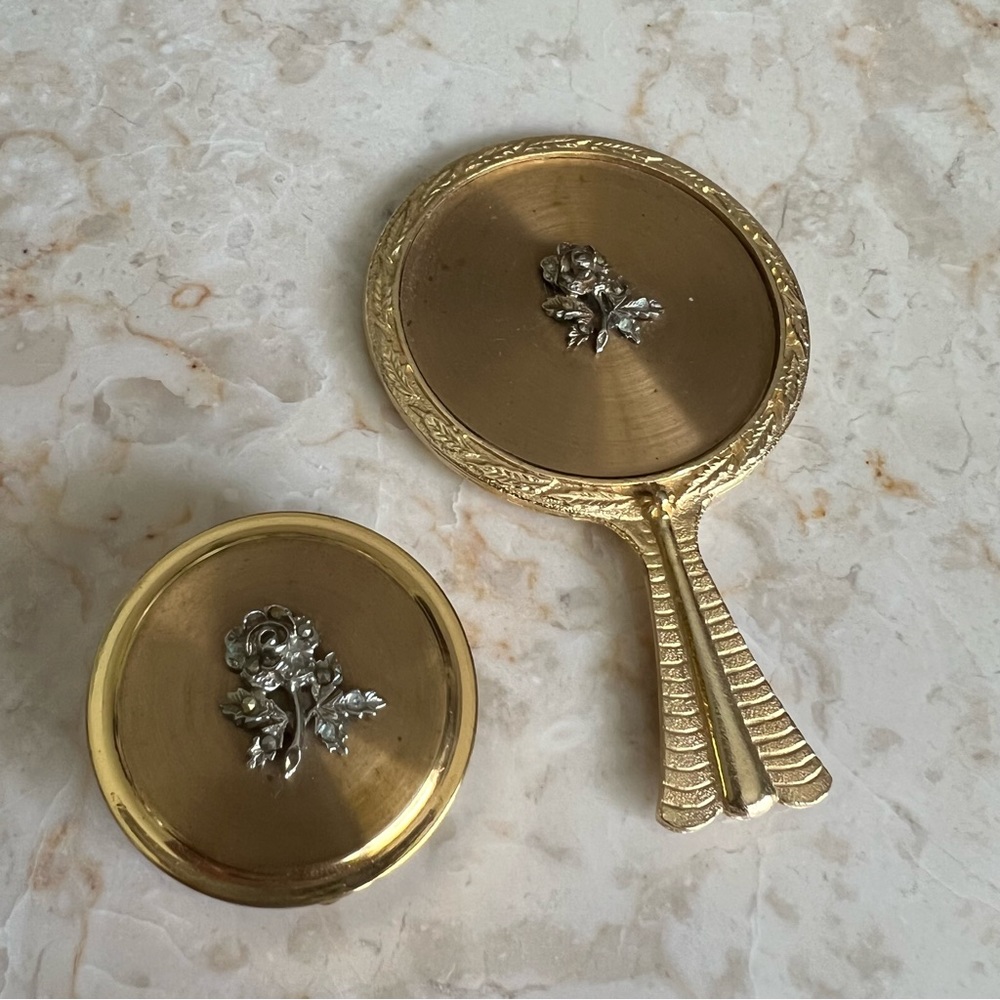 MARGARET ROSE ENGLAND Vintage Flower Box and Compact Hand Mirror Vanity Dresser - Picture 3 of 10